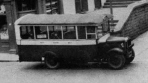 Bus1933SCSRedBandBus.jpg