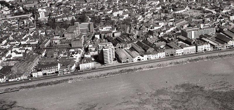 File:J24Aerial1974Esplanade.png