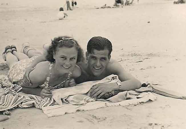 File:PorteletHotBeach1939h.jpg