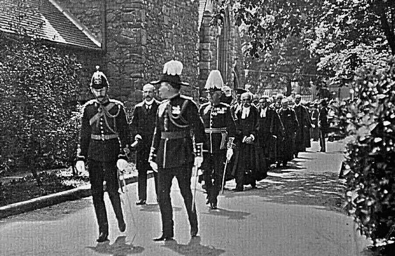 File:F19Procession1910.jpg