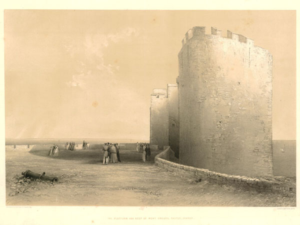 File:LeC-Mont Orgueil3.jpg