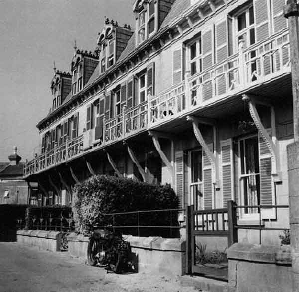 File:RueduHocq1953.jpg