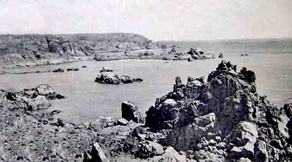 File:Corbiere-eastwards.jpg