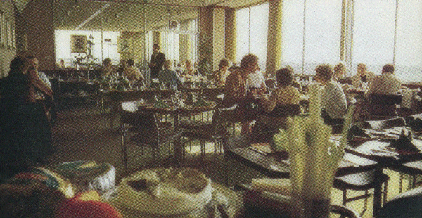 File:EB14AirportRestaurant.gif