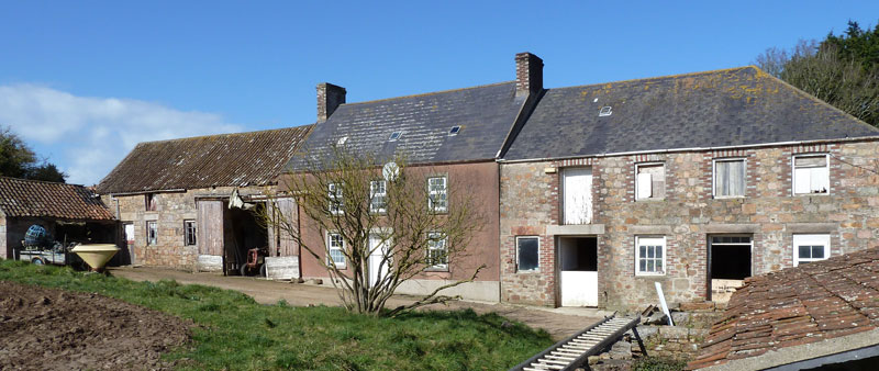 File:H20MaisonDeHautFarm.jpg