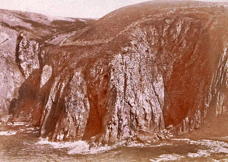File:W18TachetGreveDeLecqCliffs.jpg