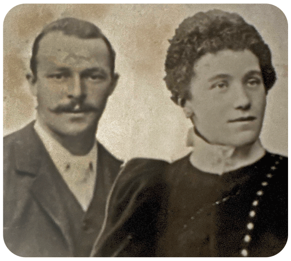 File:An23EdwardJamesBall(1870--)&Angelina(Aubert).png