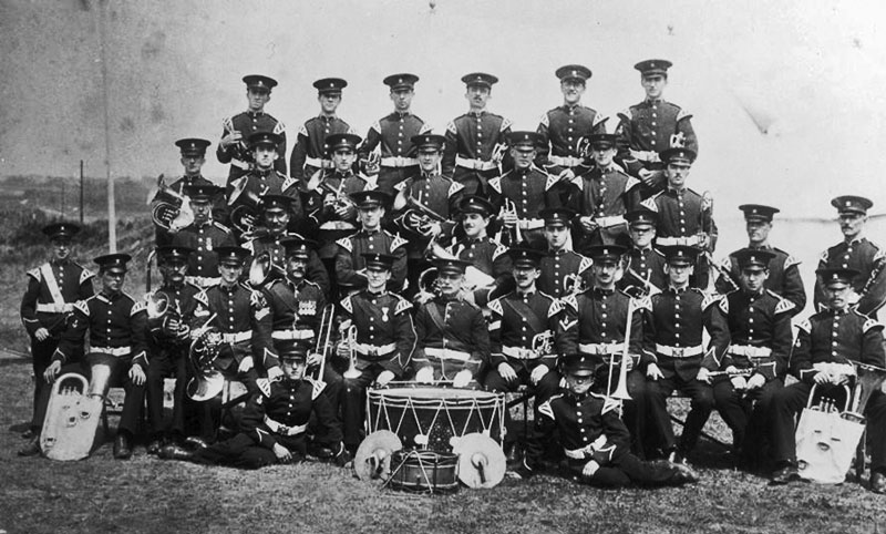 File:FB15MilitiaBand1908.jpg