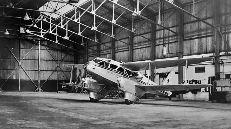 File:F17BEARapideHangar1950s.jpg