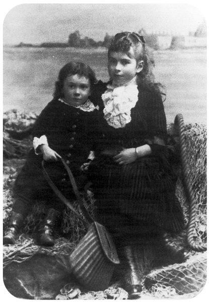 File:GF24FlorenceMary&LilianJanedeGruchy1890.png