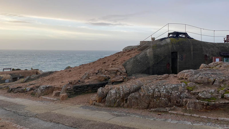 File:FFJM19BunkerCorbiere.jpg