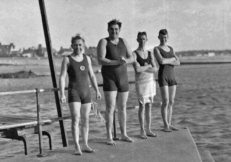 File:A18CharlesDuretAubin1928Swim.jpg