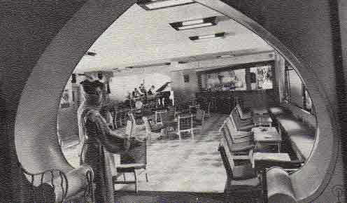 File:CasablancaHotelLounge1960.jpg