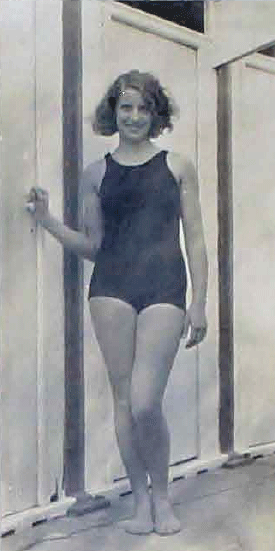 File:H25JSCAlbum1930s84Fashion.png