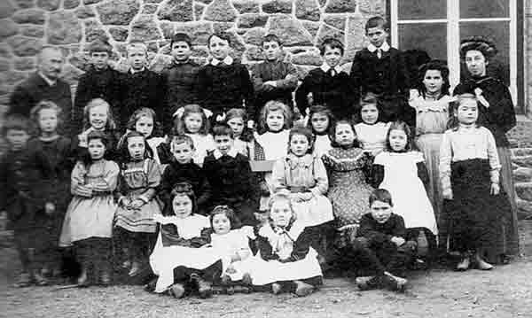 La Moye School in 1912