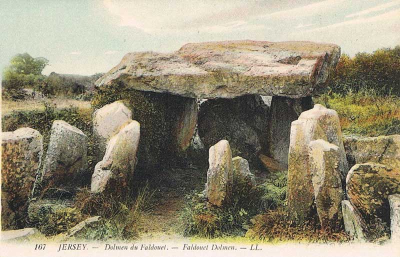 File:D19LLTintedFaldouetDolmen.jpg