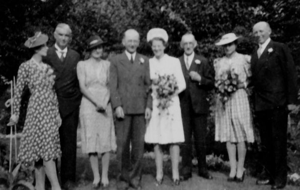 File:LisleBoisWedding.jpg