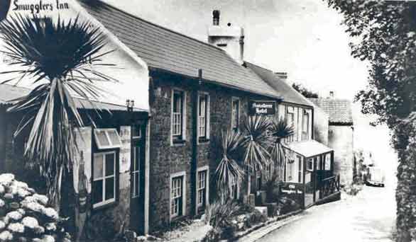File:SmugglersInn1963.jpg