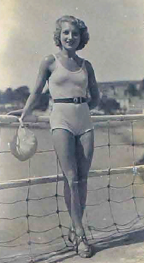 File:H25JSCAlbum1930s160Fashion.png