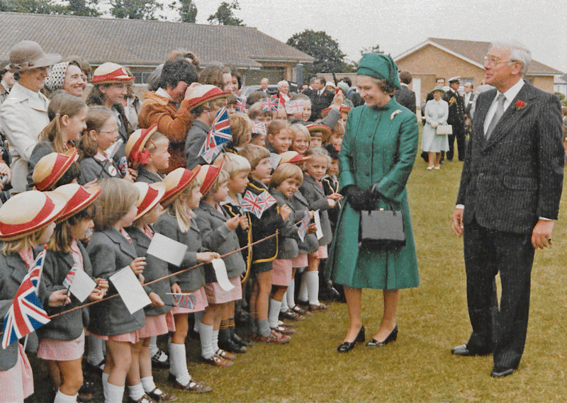 File:QueenVisit1978-9a.png