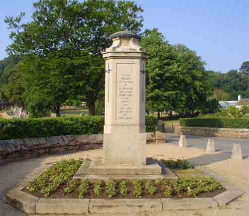 File:GWBreladeMemorial.jpg