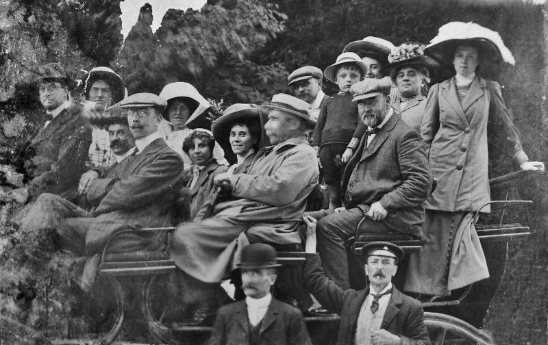 File:Del15Charabanc.jpg