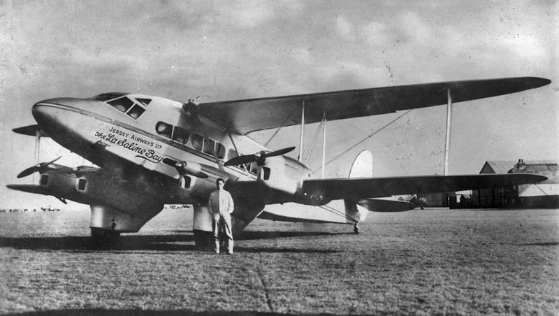 File:D18LaSalineBayBiplane.jpg