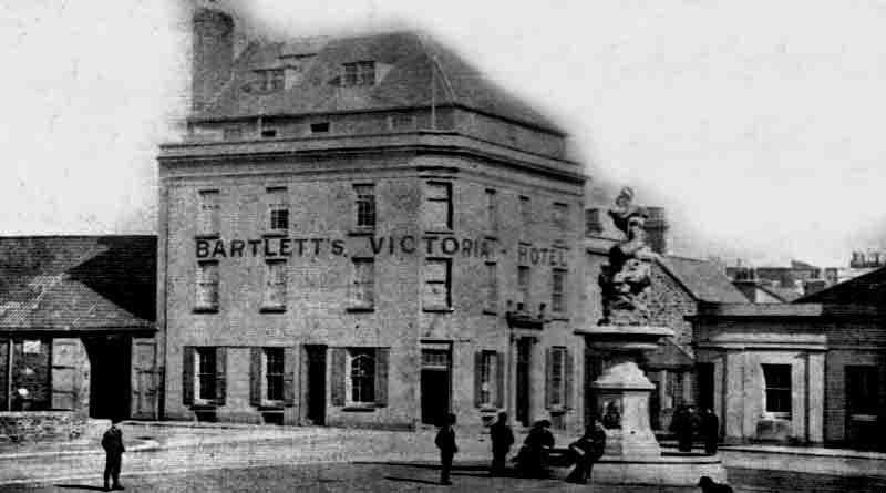 File:BartlettsVictoriaHotel.jpg