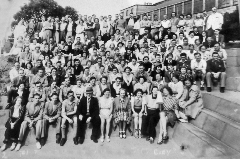 File:E17PorteletHolidayCampJuly1939.jpg