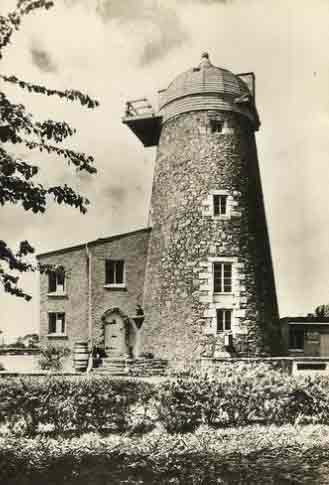 File:WindmillInn.jpg