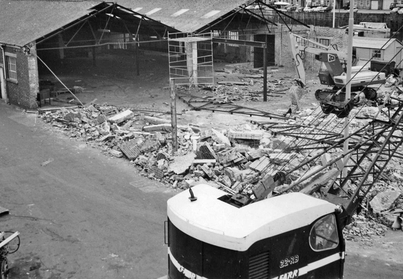 File:BBNNQuayDemolition1971.png