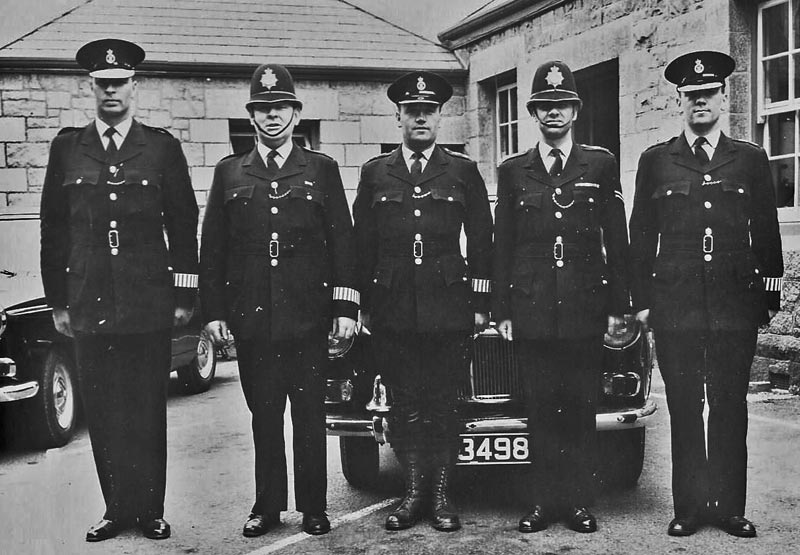 File:FB14Policec1960.jpg