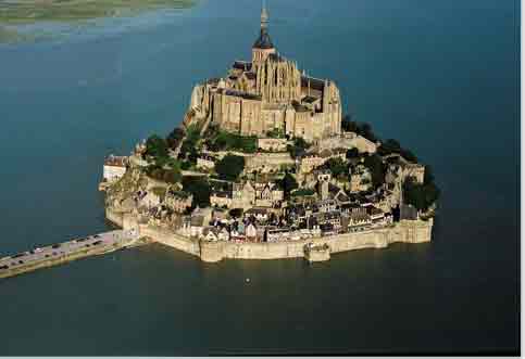 File:MontStMichel2.jpg