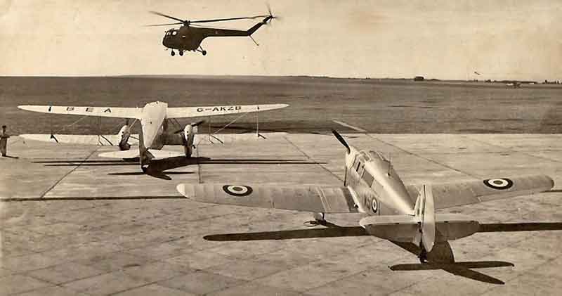 File:Airport-1953AirDisplay.jpg