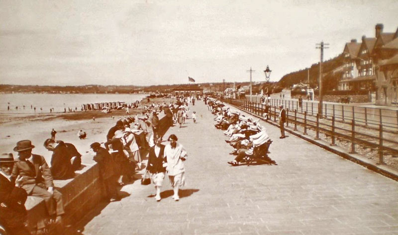File:E17Esplanade1920s.jpg