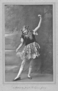 File:Tynan01 1920.jpg