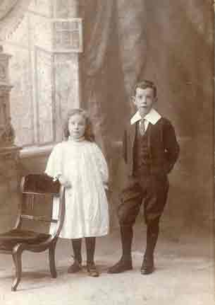 File:TynanBrosBoy&Girl19c.jpg