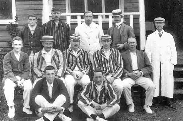 File:VCJCricketc1900a.jpg