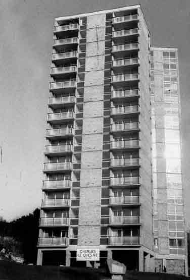 File:GreenStreetFlats1964.jpg