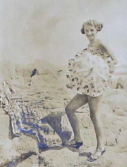 File:H25JSCAlbum1930s96Fashion.png
