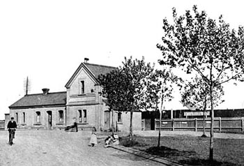 File:Gorey Village02.jpg