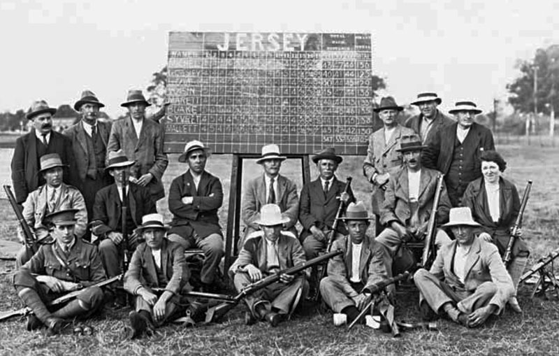 File:J20JerseyShootersBisley1922.jpg