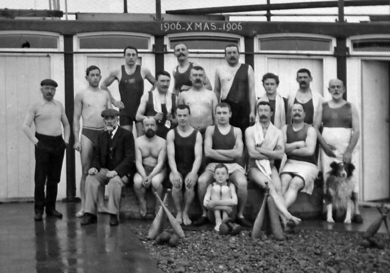 File:JSCAlbum1ChristmasSwim1906.png