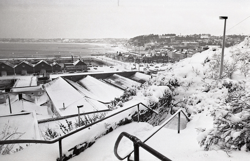 File:J24Snow1979m.png