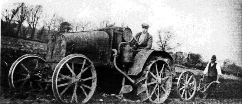 File:JS16EarlyTractor.jpg