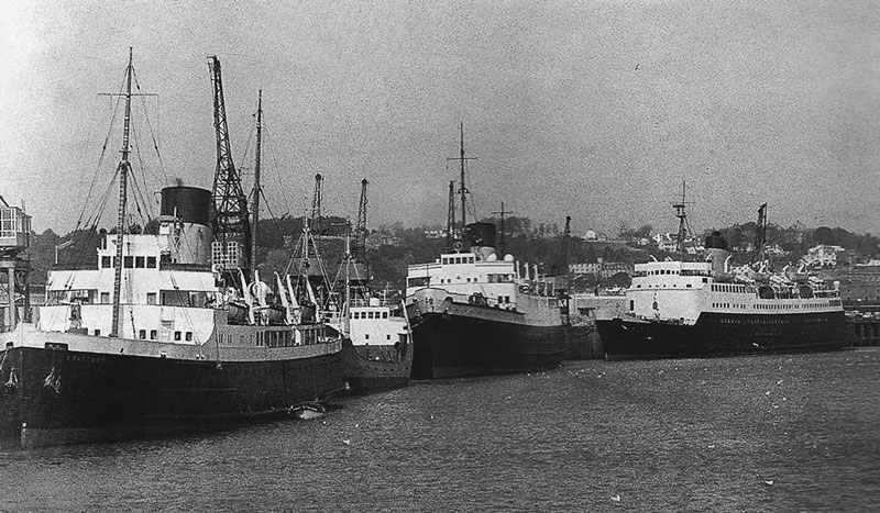 File:F20AlbertPier1962.jpg