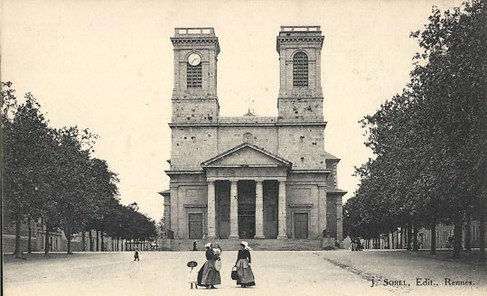 File:E16SaintBrieucChurch.jpg