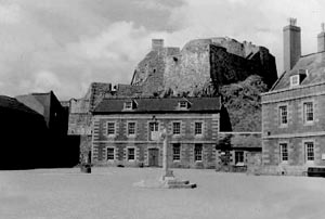 File:Elizabeth Castle Guiton.jpg