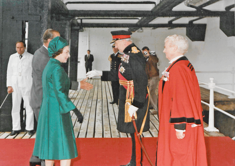 File:QueenVisit1978-1b.png