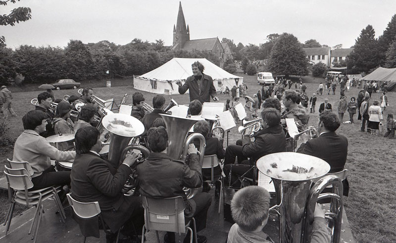 File:F18BandStMary'sFete.jpg